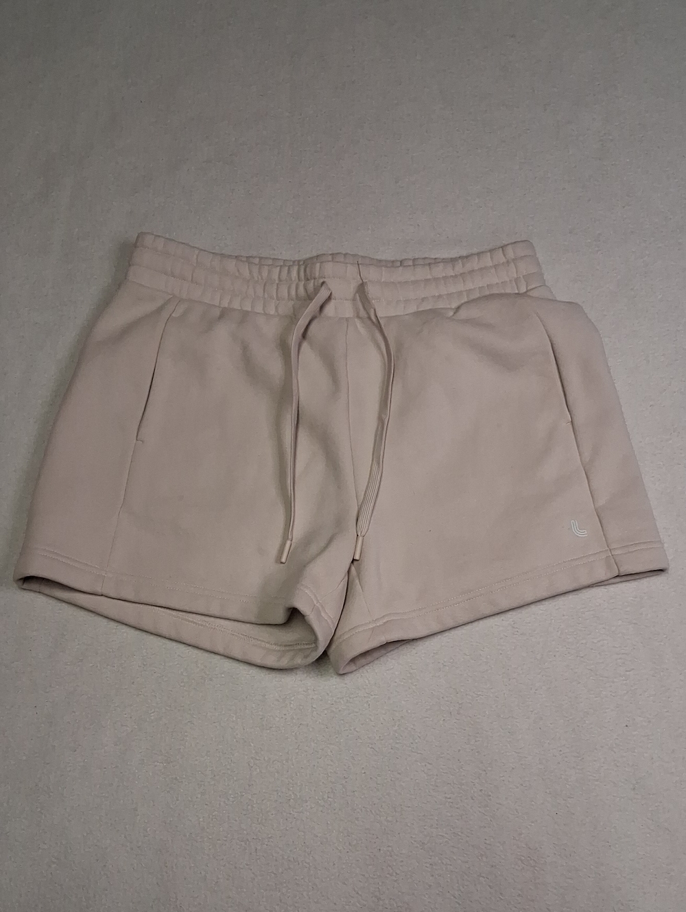 Lole Cream Athletic Drawstring Shorts